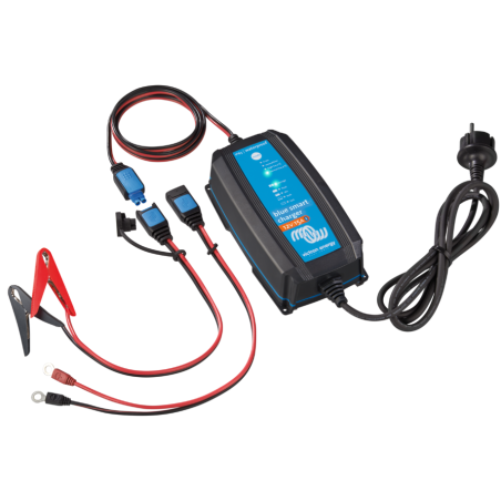 Blue Smart IP65 Charger 12/15(1) 230V CEE 7/16 Retail